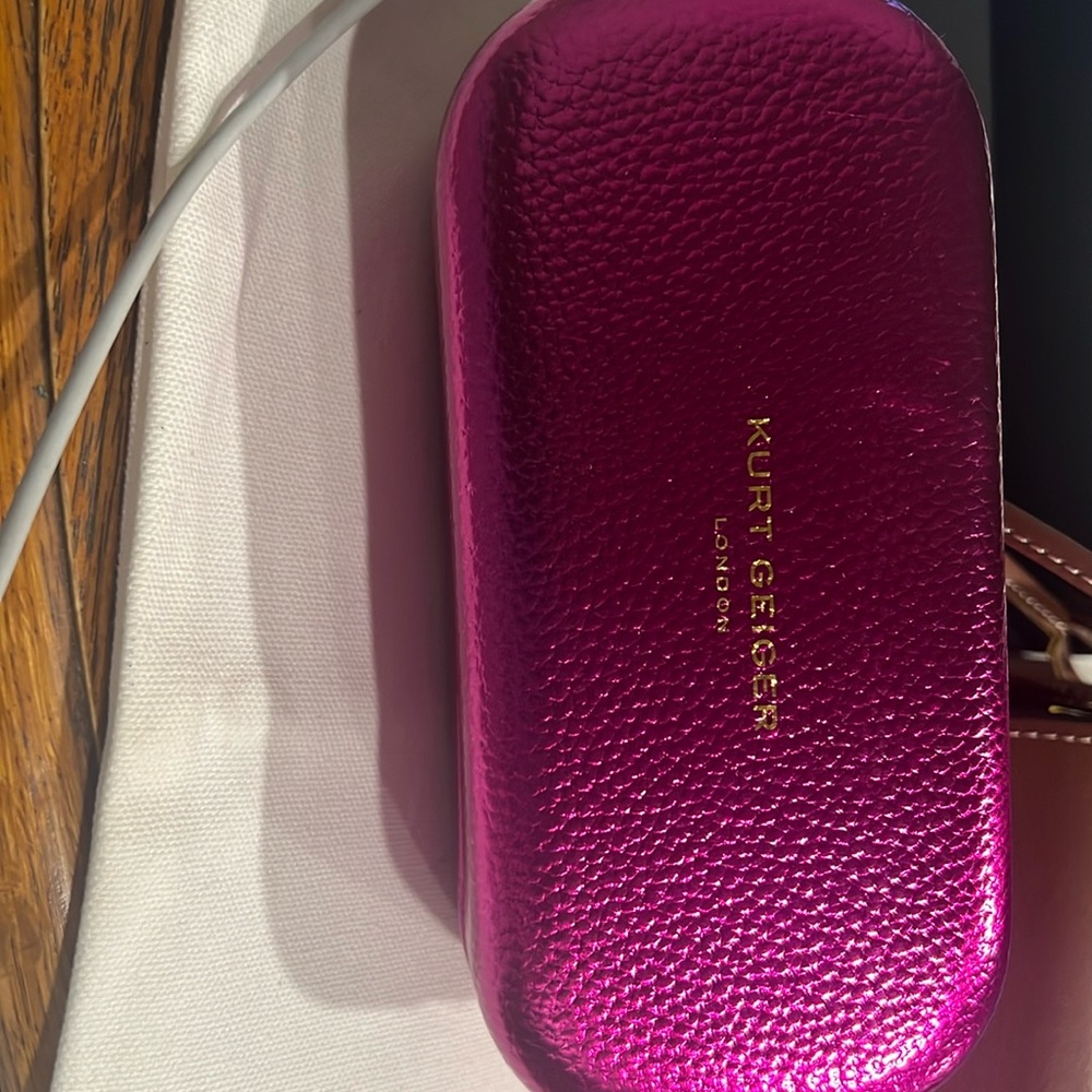 Sunnies Case!
